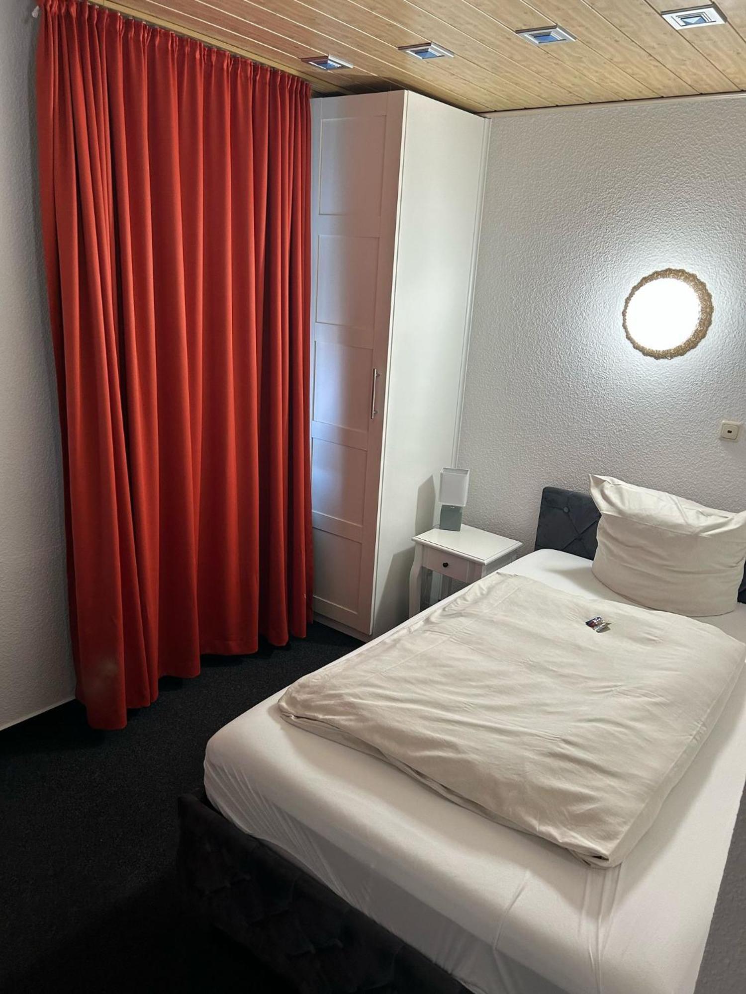 Monteurzimmer ヴィルヘルムスハーフェン エクステリア 写真